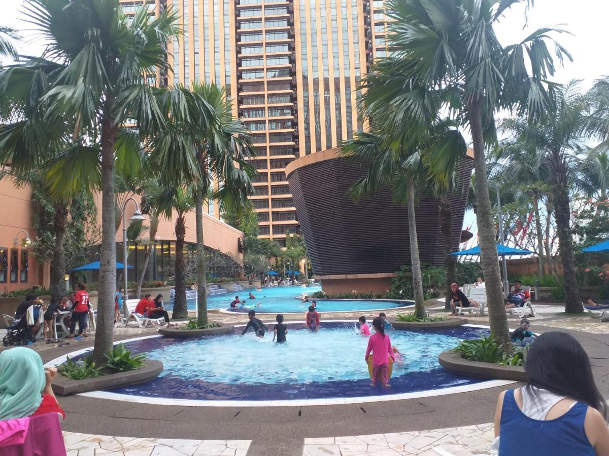 New Sm Service Suite At Times Square Kualalampur Kuala Lumpur Exteriör bild