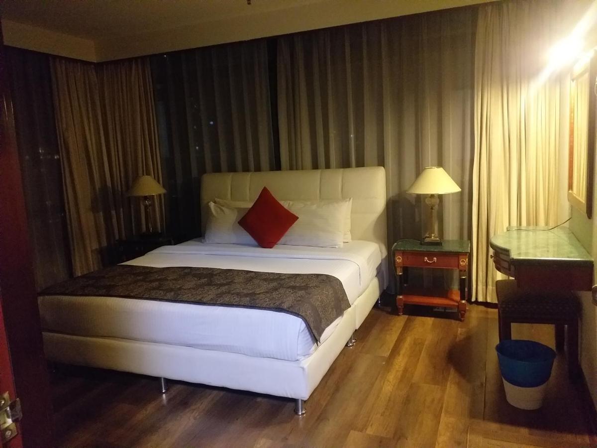 New Sm Service Suite At Times Square Kualalampur Kuala Lumpur Exteriör bild