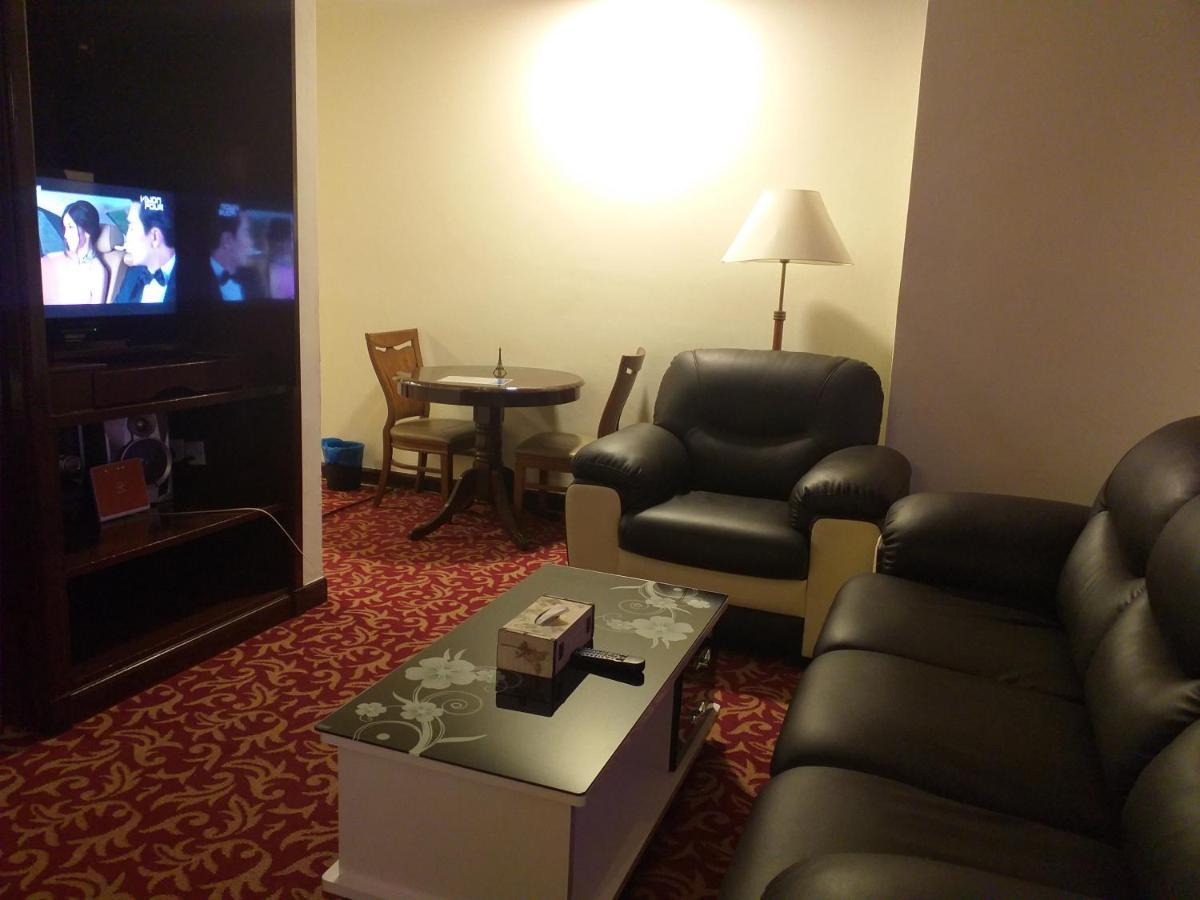 New Sm Service Suite At Times Square Kualalampur Kuala Lumpur Exteriör bild